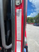 2013 Volvo VNL 670 CUMMINS ISX, AUTO, APU, INVERTER! only 592K miles!!!