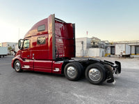 2019 VOLVO VNL860, I SHIFT AUTO, D13, 425 HP, Big Sleeper, Inverter, FRIDGE!!!!