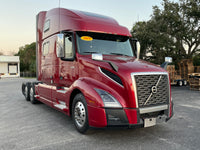 2019 VOLVO VNL860, I SHIFT AUTO, D13, 425 HP, Big Sleeper, Inverter, FRIDGE!!!!
