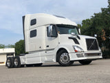 2015 Volvo VNL780 BIG SLEEPER, work station, I-shift AUTO, TV, Inverter, Fridge.