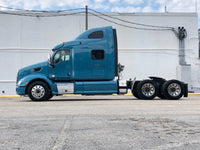 2012 Peterbilt 579 MX13, 13 Speed, APU ,Virgin tires,NAV, CB radio, CLEAN!!!
