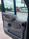 2012 Peterbilt 579 MX13, 13 Speed, APU ,Virgin tires,NAV, CB radio, CLEAN!!!