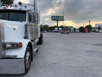 2000 Peterbilt 379EXHD, Detroit Series 60,10 Speed, NO E-LOG, NO EGR, NO DPF, NO DEF