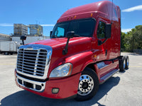 2012 Freightliner Cascadia 125, Cummins ISX, AUTO, APU, Inverter, 568k Miles!!!