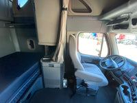 2012 Freightliner Cascadia 125, Cummins ISX, AUTO, APU, Inverter, 568k Miles!!!