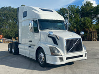 2015 Volvo VNL 670 D13,I-shift AUTO, APU, INVERTER, 571k miles!!!