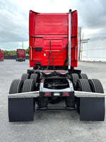 2016 Volvo VNL 670 D13 ISHIFT AUTO NEW VIRGIN TIRES, VERY CLEAN