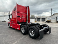 2016 Volvo VNL 670 D13 ISHIFT AUTO NEW VIRGIN TIRES, VERY CLEAN