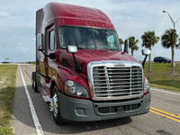 2016 Freightliner Cascadia DD13, 10 Spd Manual, Lots of options, LOW LOW Miles 496k