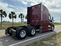 2016 Freightliner Cascadia DD13, 10 Spd Manual, Lots of options, LOW LOW Miles 496k