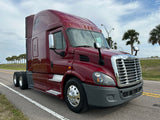 2016 Freightliner Cascadia DD13, 10 Spd Manual, Lots of options, LOW LOW Miles 496k