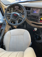2017 Peterbilt 587, 13 Speed, CUMMINS ISX, 450 HP, 661k Miles!