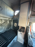 2012 Freightliner Cascadia 125, DD15, 10 Speed, PTO, Inverter!!!