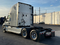 2012 Freightliner Cascadia 125, DD15, 10 Speed, PTO, Inverter!!!