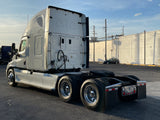 2012 Freightliner Cascadia 125, DD15, 10 Speed, PTO, Inverter!!!