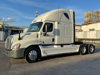 2012 Freightliner Cascadia 125, DD15, 10 Speed, PTO, Inverter!!!