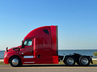 2019 FREIGHTLINER CASCADIA 126, DD15, DT-12 AUTO, 691k miles, TK APU, Driver Loft!