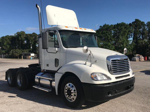 2007 Freightliner Columbia Daycab, Detroit Diesel, 10 Speed