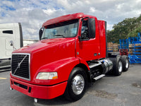 2013 Volvo VNL64T300 Day Cab, Volvo D13, AUTO 12 Spd!!!!