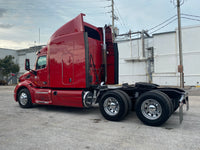 2016 Peterbilt 579, 10 Speed, CUMMINS ISX, APU, Collision Radar, MINT CONDITION