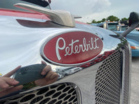 2016 Peterbilt 579, 10 Speed, CUMMINS ISX, APU, Collision Radar, MINT CONDITION