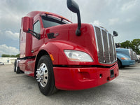 2016 Peterbilt 579, 10 Speed, CUMMINS ISX, APU, Collision Radar, MINT CONDITION