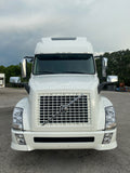 2015 Volvo VNL 670 D13,I-shift AUTO, APU, INVERTER, 739k miles!!!