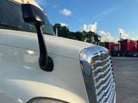 2013 Freightliner Cascadia 125, Cummins ISX 450HP, 10 Speed Manual, 488k Miles!!!