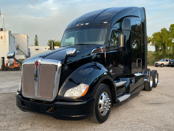 2016 Kenworth T680, Cummins ISX, 10 Speed, 646k miles,NEW VIRGIN TIRES!