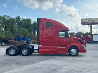 2015 Volvo VNL 670 D13,I-shift AUTO, APU, INVERTER, 518k