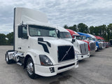 2015 Volvo VNL42T300 Single Axle Day Cab, Volvo D13, I Shift Auto, 470k Miles!!!