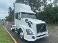 2015 Volvo VNL42T300 Single Axle Day Cab, Volvo D13, I Shift Auto, 692k Miles!!!