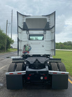 2015 Volvo VNL42T300 Single Axle Day Cab, Volvo D13, I Shift Auto, 470k Miles!!!