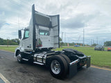 2015 Volvo VNL42T300 Single Axle Day Cab, Volvo D13, I Shift Auto, 470k Miles!!!