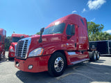 2013 Freightliner Cascadia 125, Cummins ISX, AUTO, APU, Inverter, 727k
