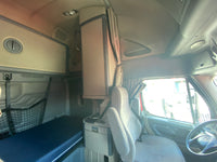 2013 Freightliner Cascadia 125, Cummins ISX, AUTO, APU, Inverter, 727k