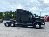 2015 Kenworth T680, Cummins ISX, 13 Speed, 606k miles!