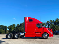 2013 Volvo VNL 670 CUMMINS ISX, AUTO, APU, INVERTER! only 518K miles!!!