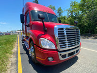 2012 Freightliner Cascadia 125, Cummins ISX, AUTO, APU, Inverter, 373k Miles!!!