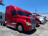 2012 Freightliner Cascadia 125, Cummins ISX, AUTO, APU, Inverter, 373k Miles!!!